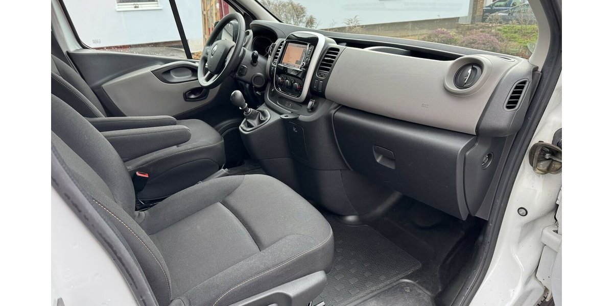 Renault Trafic L2H1 Navi Klima Standh Temp PDC Regale E6 100.000 km 14.500 &euro; Erftstadt 50374