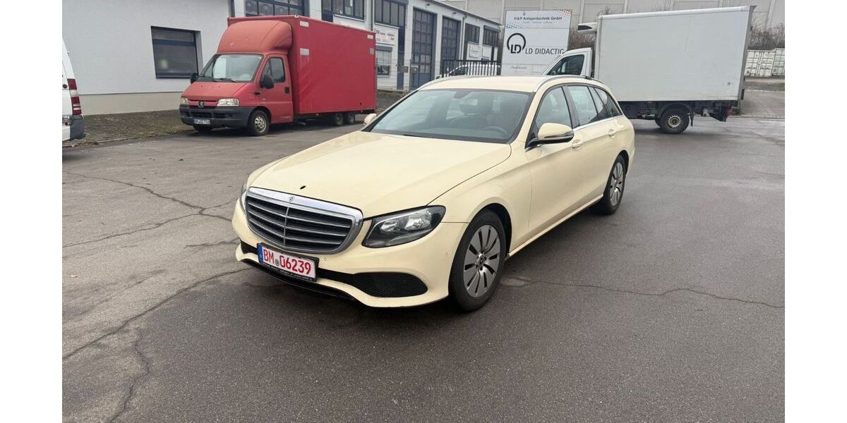 Mercedes-Benz E 200 409.000 km 8.500 &euro; Hürth 50354