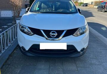 Nissan Qashqai 112.000 km 15.995 &euro; Weilerswist 53919