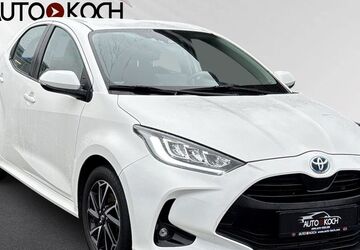 Toyota Yaris 50.587 km 16.990 &euro; Düren 52351