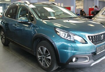 Peugeot 2008 PureTech 110 GPF EA T6 Allure 119.082 km 10.780 &euro; Euskirchen 53881