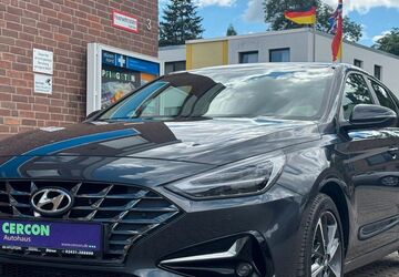 Hyundai i30 81.000 km 13.950 &euro; Düren 52349
