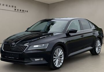 Skoda Superb 288.000 km 9.990 &euro; Jülich 52428