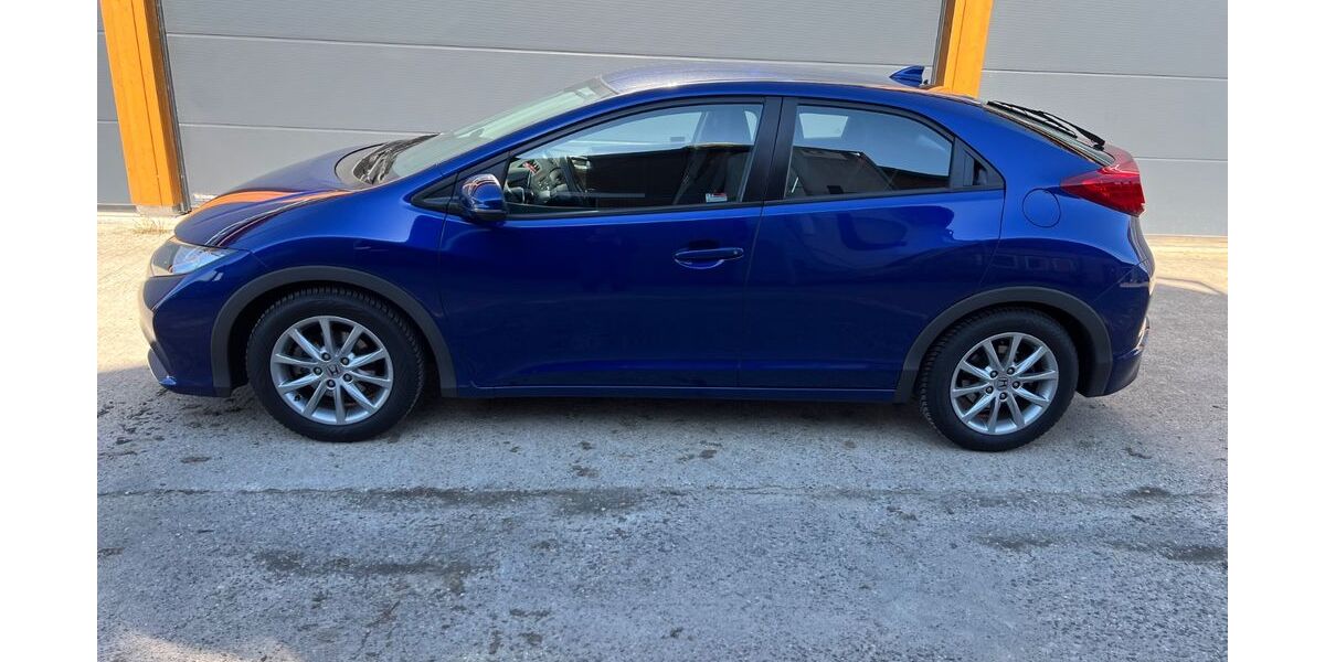 Honda Civic 38.538 km 11.500 &euro; Kreuzau-Stockheim 52372