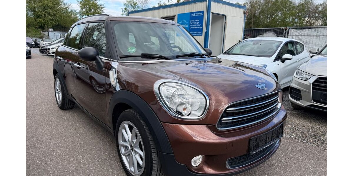 Mini ONE 235.000 km 5.990 &euro; aachen 52070