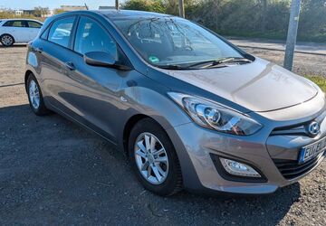 Hyundai i30 198.734 km 4.300 &euro; Erftstadt 50374