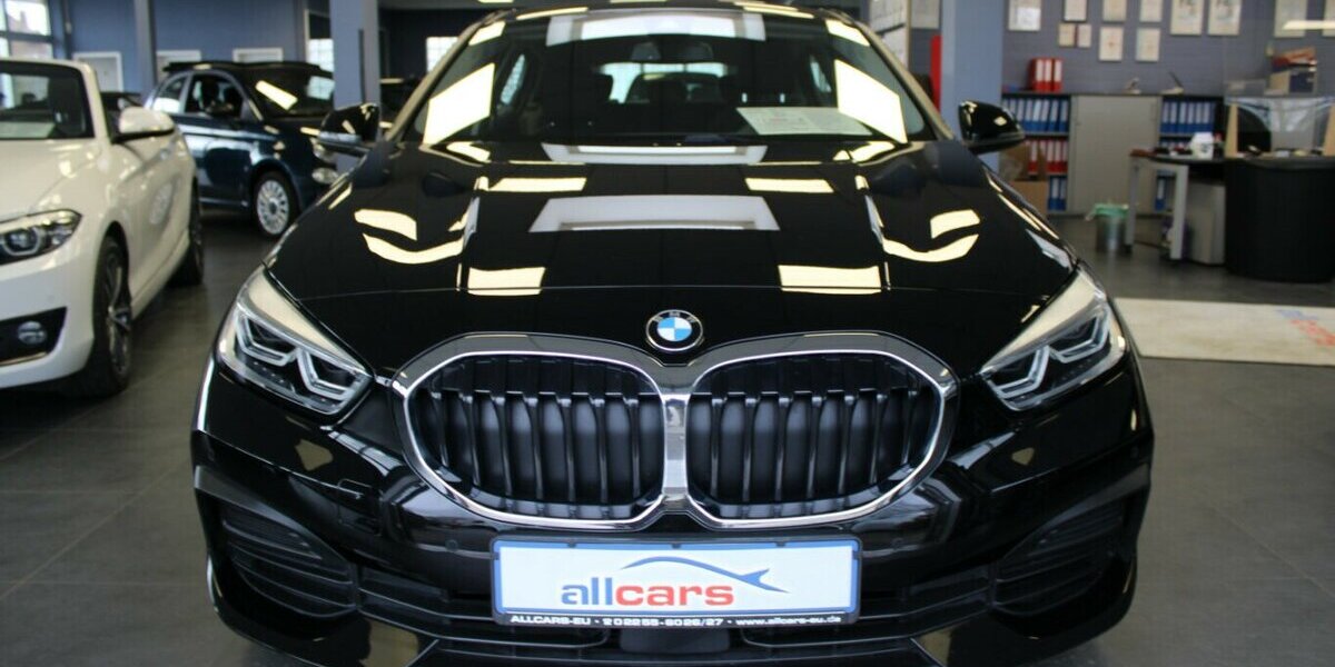 BMW 118 118i Advantage - LED - Navi - SHZ - PDC - 58.370 km 17.980 &euro; Euskirchen 53881