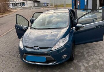 Ford Fiesta 98.000 km 3.775 &euro; Nideggen 52385
