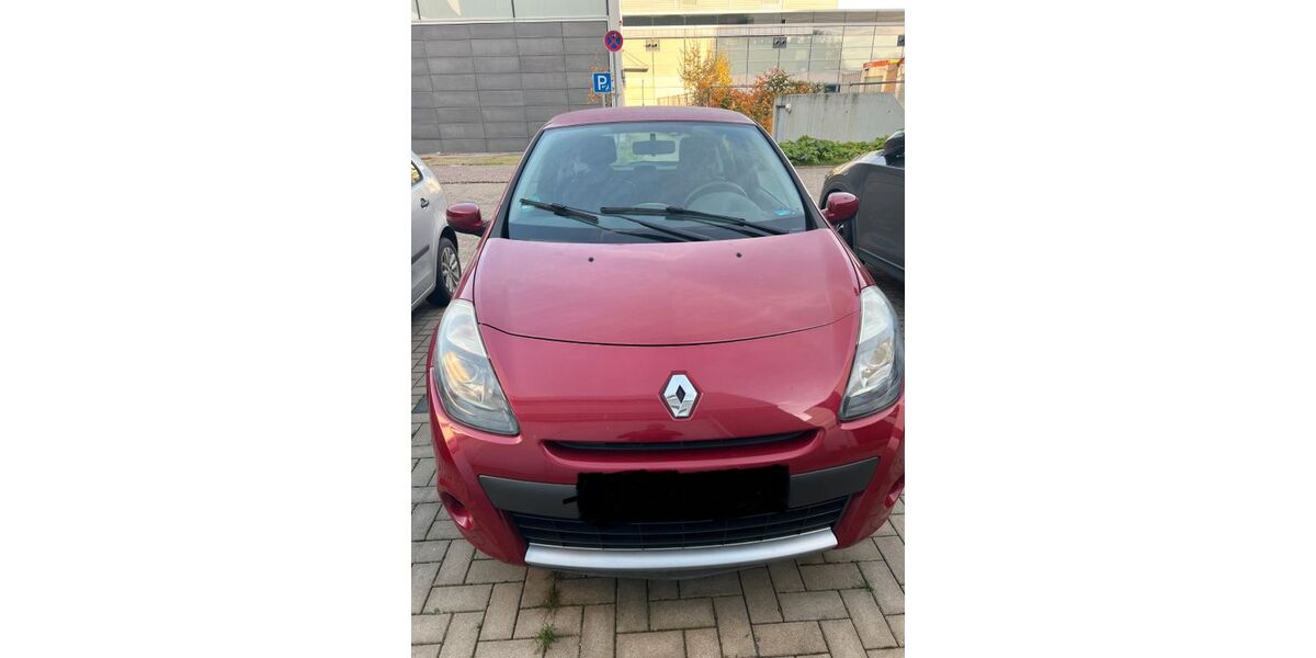 Renault Clio 157.000 km 1.850 &euro; aachen 52072