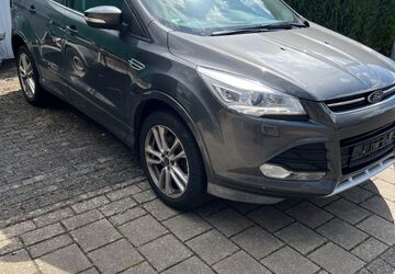 Ford Kuga 166.500 km 6.500 &euro; Düren 52355