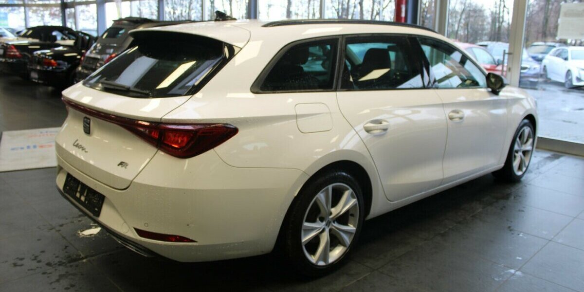 Seat Leon Sportstourer 1.5 eTSI ACT OPF DSG FR 82.810 km 18.980 &euro; Euskirchen 53881