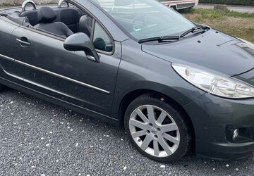 Peugeot 207 113.420 km 4.700 &euro; Würselen 52146