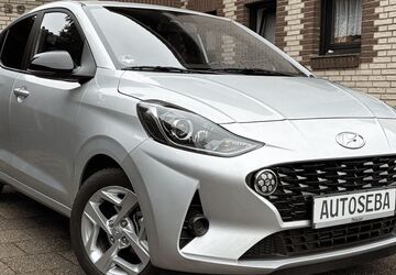 Hyundai i10 10.900 km 13.790 &euro; Jülich 52428