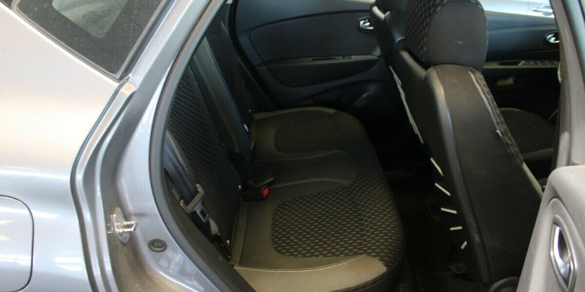 Renault Captur 1.2 Aut. 110.085 km 10.780 &euro; Euskirchen 53881