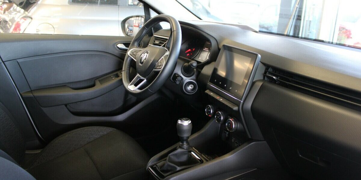 Renault Clio SCe65 EQUILIBRE 29.107 km 12.480 &euro; Euskirchen 53881