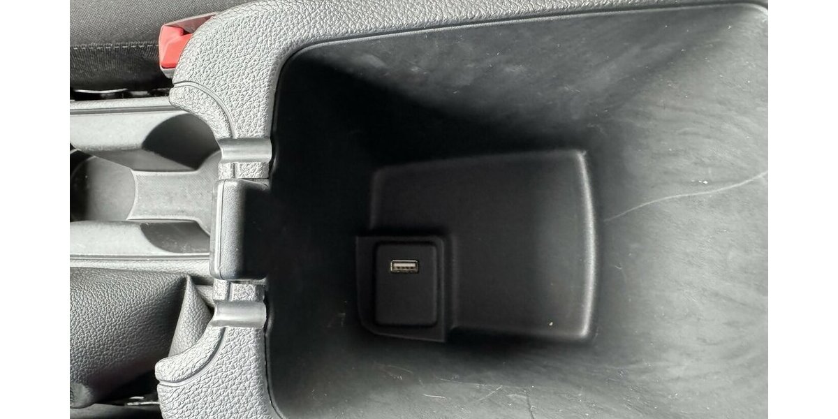 Opel Astra Klima Navi Temp CarPlay 1.Hd 28.000 km !!! 28.000 km 13.000 &euro; Erftstadt 50374