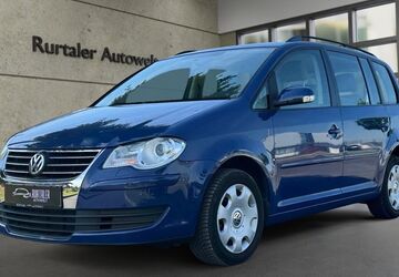 VW Touran 93.000 km 7.499 &euro; Jülich 52428