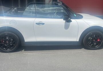 Mini John Cooper Works Cabrio 2.700 km 41.000 &euro; Euskirchen 53881