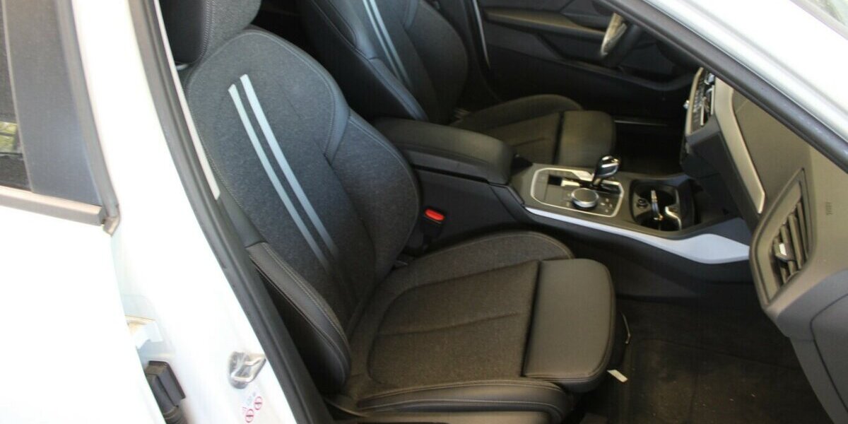 BMW 118 118i Aut. Advantage 88.200 km 18.480 &euro; Euskirchen 53881