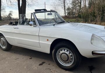 Alfa Romeo Spider 119.000 km 59.000 &euro; Aachen 52076