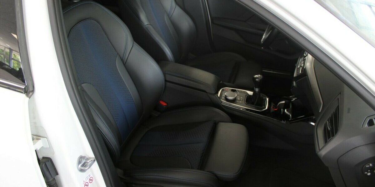 BMW 118 118i - M Sport - Navi - LED - PDC - SHZ - 53.085 km 21.980 &euro; Euskirchen 53881