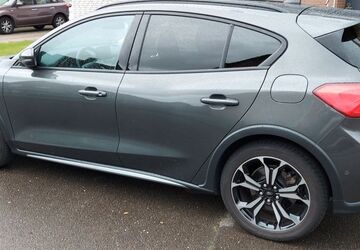 Ford Focus 97.500 km 13.800 &euro; Bergheim 50129