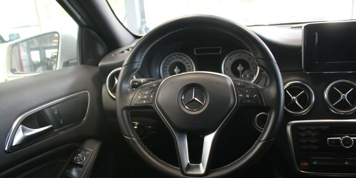 Mercedes-Benz A 180 CDI Urban 89.998 km 11.980 &euro; Euskirchen 53881