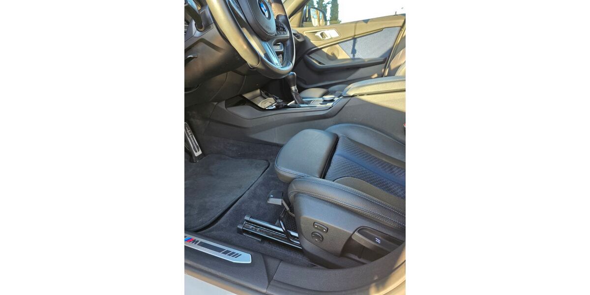 BMW 118 45.000 km 20.950 &euro; Euskirchen 53881