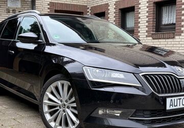 Skoda Superb 155.000 km 16.990 &euro; Jülich 52428