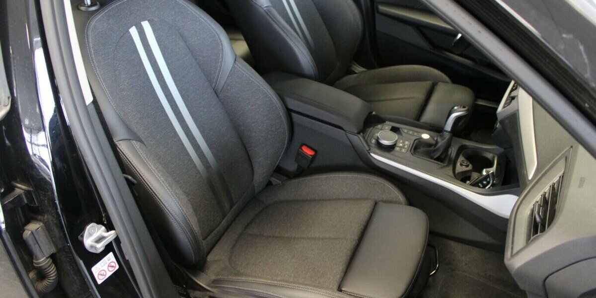 BMW 118d Advantage - LED - Panorama - 73.875 km 19.980 &euro; Euskirchen 53881