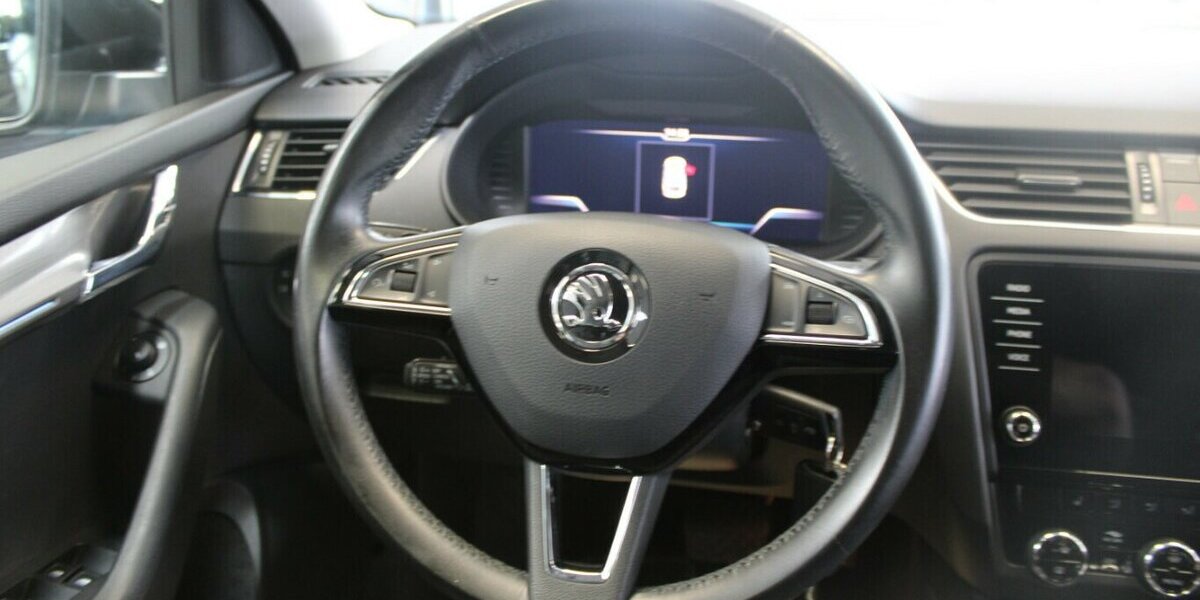 Skoda Octavia Combi 2.0 TSI DSG Style 116.742 km 16.980 &euro; Euskirchen 53881