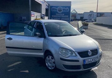 VW Polo 239.000 km 1.850 &euro; Euskirchen 53879