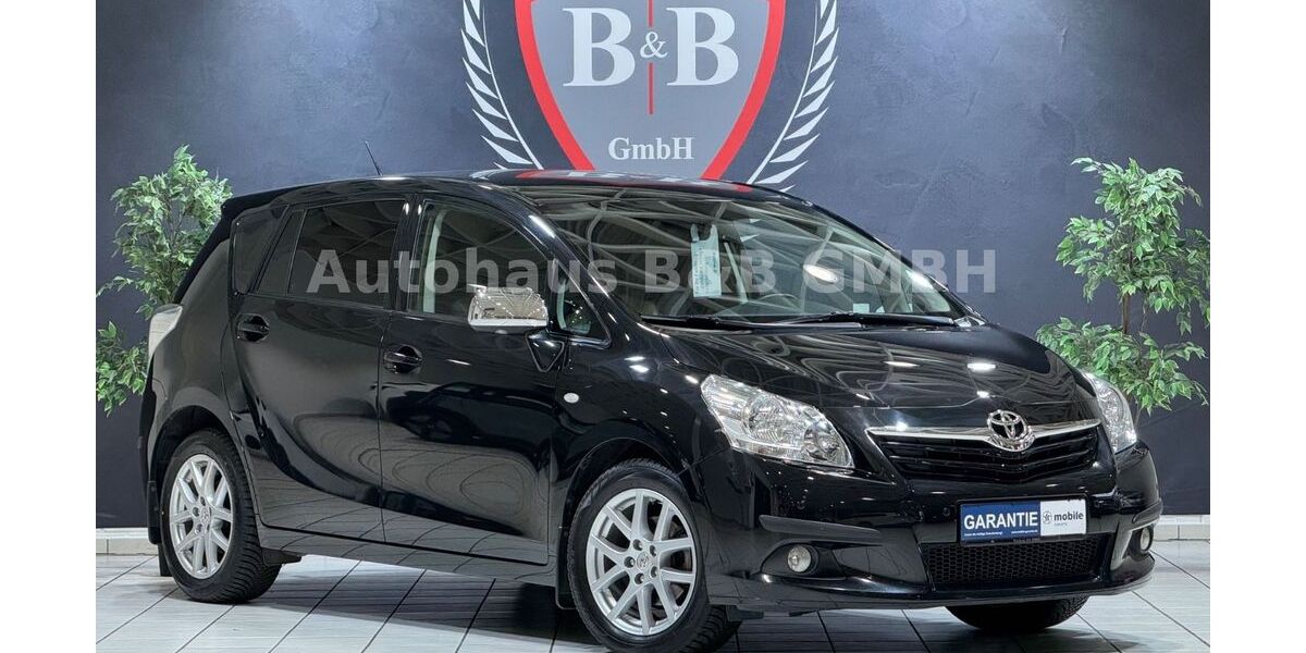 Toyota Verso 149.000 km 8.490 &euro; Bergheim 50126