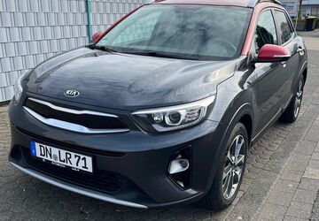 Kia Stonic 93.902 km 12.290 &euro; Kreuzau 52372