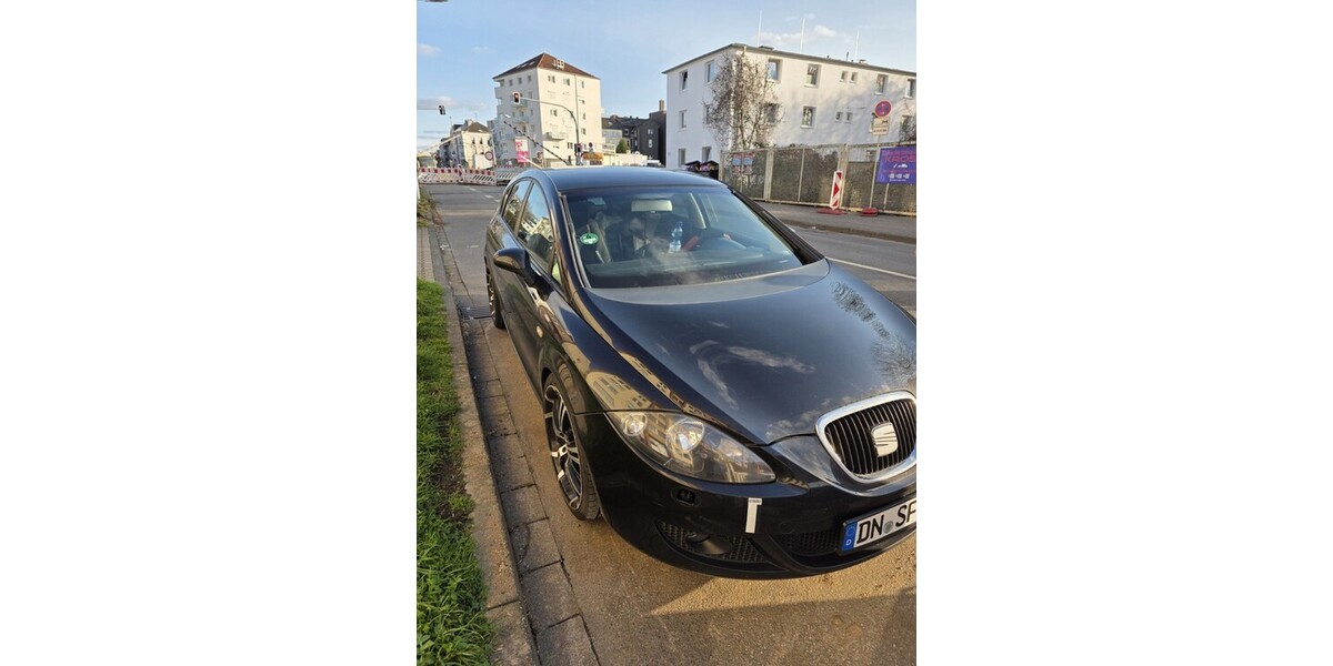Seat Leon 250.000 km 3.000 &euro; Düren 52349