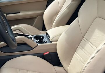 Porsche Cayenne 15.900 km 108.790 &euro; Frechen (bei Köln) 50226