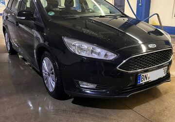 Ford Focus 118.000 km 8.699 &euro; Kreuzau 52372