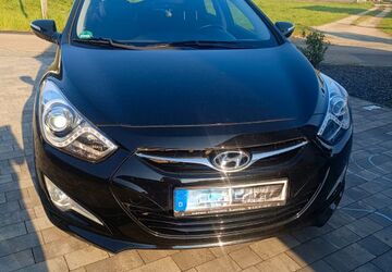 Hyundai i40 146.000 km 7.000 &euro; Zülpich 53909
