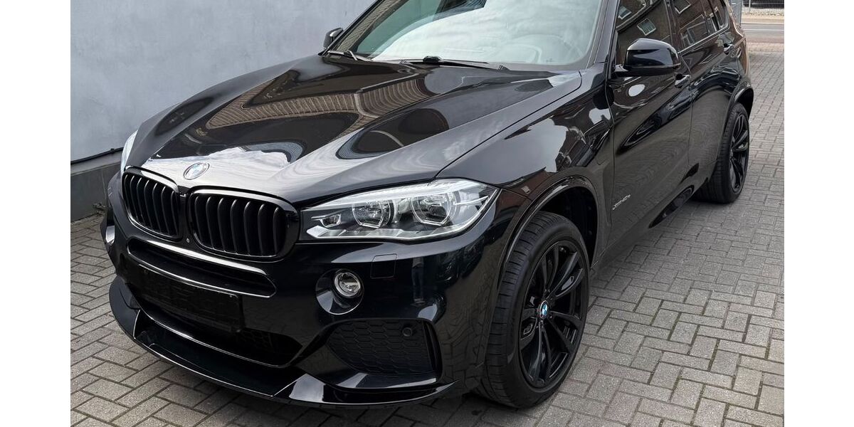 BMW X5 141.000 km 25.900 &euro; Übach Palenberg 52531