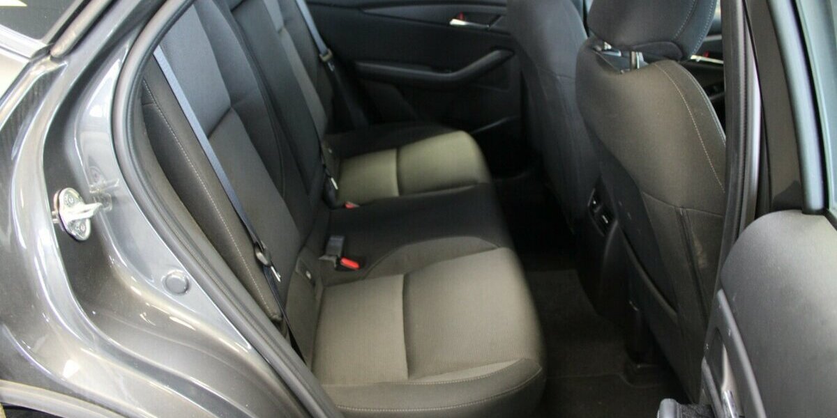 Mazda CX-30 e-SKYACTIV - Drive EXCLUSIVE-LINE 37.610 km 22.980 &euro; Euskirchen 53881