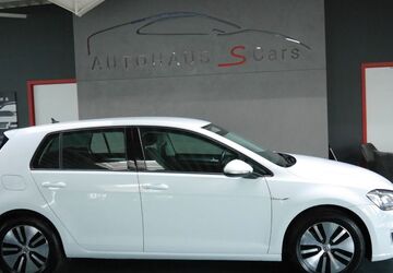 VW Golf 89.000 km 10.495 &euro; Bergheim (bei Köln) 50126