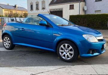 Opel Tigra 89.900 km 3.200 &euro; Erftstadt 50374