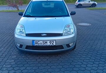 Ford Fiesta 118.102 km 2.499 &euro; Aachen 52080