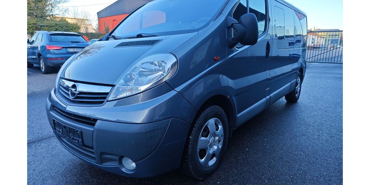 Opel Vivaro 246.100 km 9.900 &euro; Aachen 52066