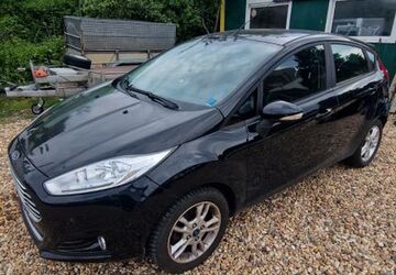 Ford Fiesta 66.000 km 5.950 &euro; Düren 52349