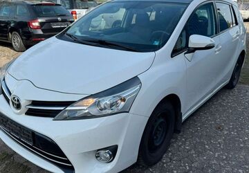 Toyota Verso 327.264 km 3.999 &euro; Euskirchen 53879