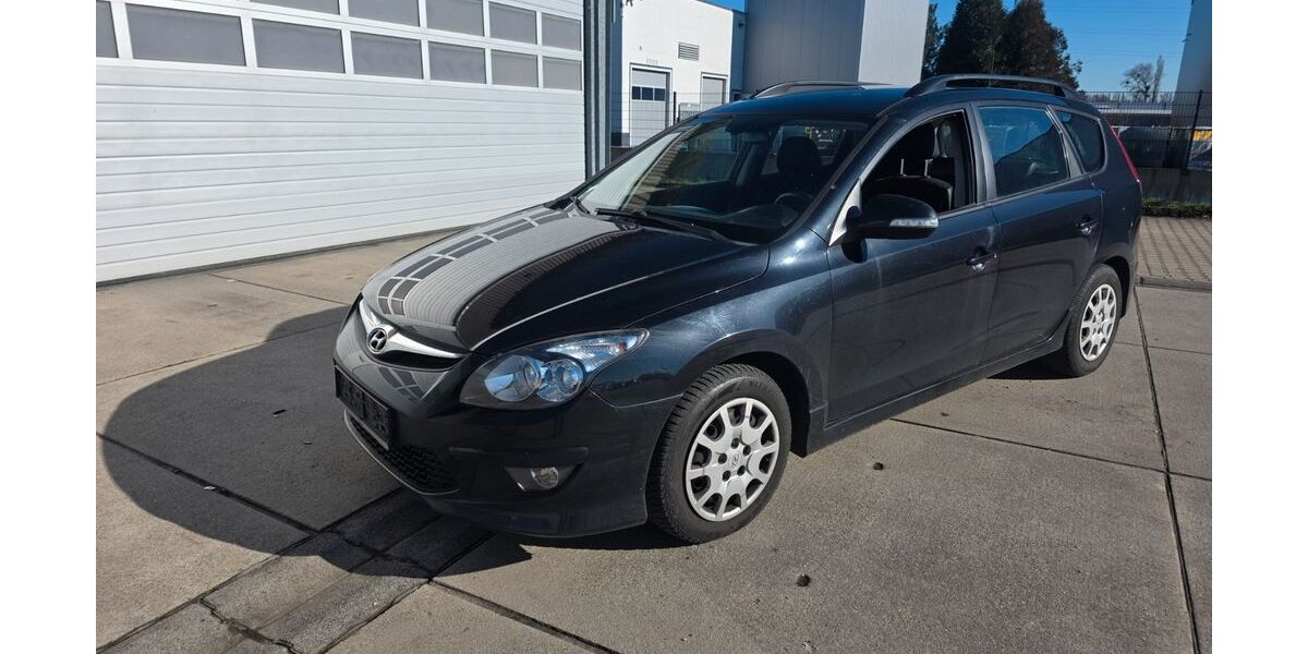 Hyundai i30 192.000 km 2.490 &euro; Eschweiler 52249