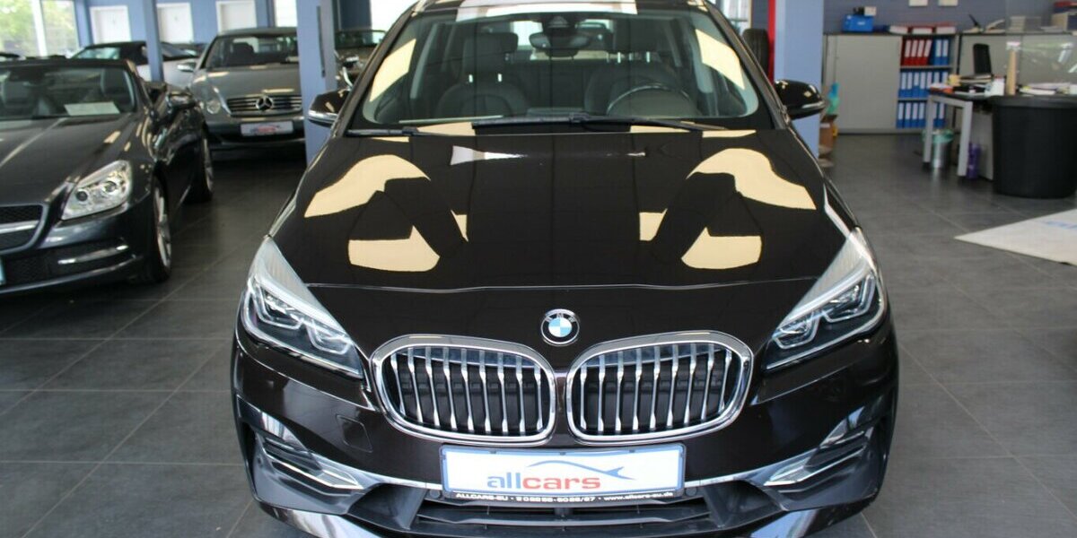 BMW 220 Active Tourer Aut. Luxury Line 91.270 km 15.980 &euro; Euskirchen 53881