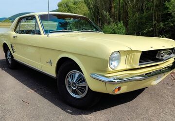 Ford Mustang 83.950 km 18.900 &euro; Brühl 50321
