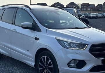 Ford Kuga 182.520 km 11.299 &euro; Düren 52353